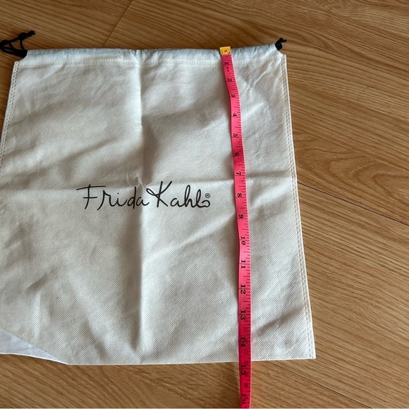 Frida Kahlo White Medium Dust Bag - Picture 6 of 7